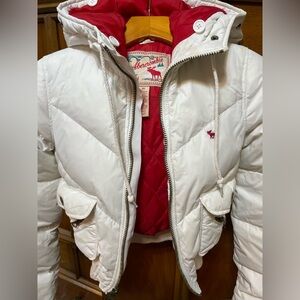 ABERCROMBIE & FITCH VINTAGE SKI CROPPED PUFFER